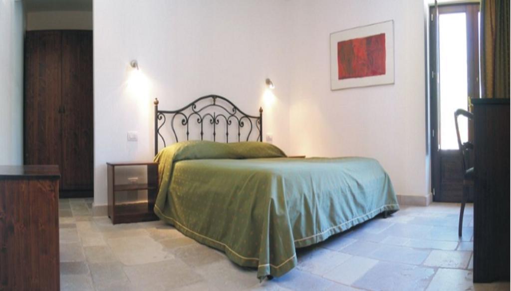 Agritria Di Umberto Anglisani Villa Ostuni Rum bild