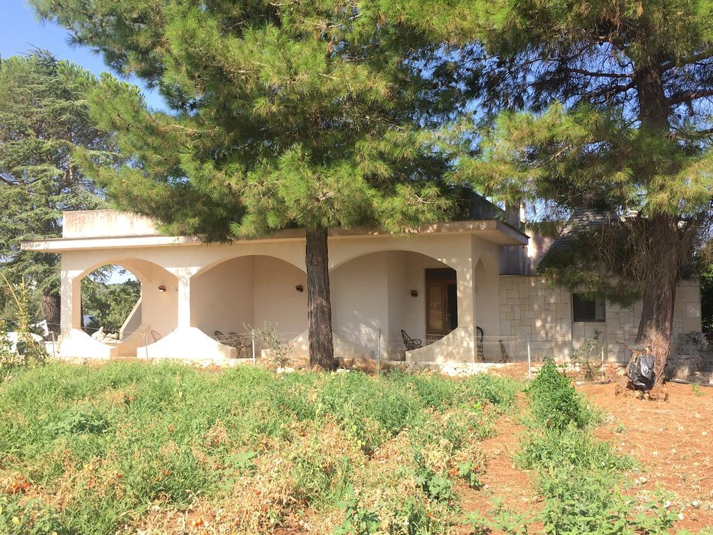 Agritria Di Umberto Anglisani Villa Ostuni Exteriör bild